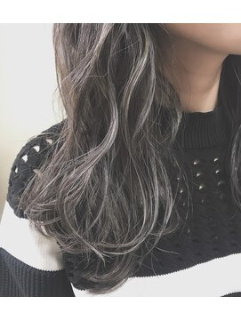 ミリム 栄矢場町店(MIRiM) 【MUSE栄】グレーカラー×ハイライト