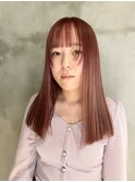 前下がりロングの "くすみピンク"
