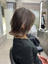 イキ 表参道(iki omotesando)&nbsp;モード/無造作ウェーブ/大人ガーリー[表参道駅]