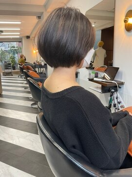 アフロディーテギンザ 神保町(APHRODITE GINZA) カール/セミディ/シアーカラー/姫カット［御茶ノ水/神保町］