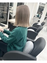 エイトサッポロ 札幌大通り店(EIGHT sapporo) 【透明感抜群】外国人風ミルクティーベージュ＆タッセルボブ