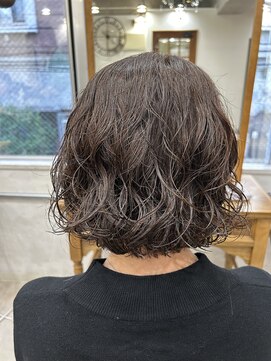 ジュノ(Jeuno) パーマ