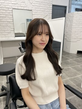 リアン バイ キートス(Lien by kiitos) 顔まわり/小鳥バング/シャギー/艶髪ロング/韓国風/ヨシンモリ