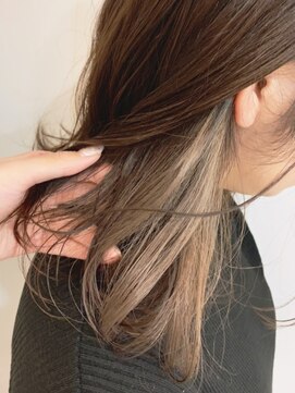 ミモザ(Mimosa) 《Mimosa》インナーカラー/ミルクティベージュ