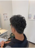 メンズスパイラルパーマ×黒髪ウエット仕上げ