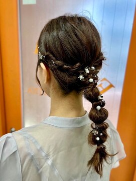 エターナルバイマティーナ(Eternal by MATINA) 【およばれヘアセット!ローポニーアレンジ】20代30代40代50代