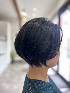 アンジュールヘアーワークス(1//jour hairworks) 空気感たっぷり冬にもお奨めシフォンショート