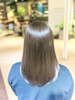 アウリイバイイルヘアー(Aulii by illu hair) 艶さらミディ ×チラ見えホワイトインナーカラー