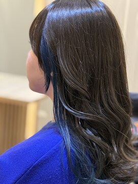 リリー(RILLY) ブルーインナーカラー♪