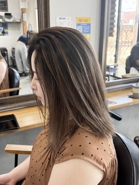 ラックセカンドスペース(LUCK 2nd SPACE) バレイヤージュ