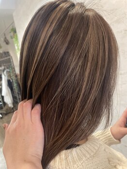 丁寧なカウンセリングと施術で似合わせスタイルをご提案！気になる髪のお悩みもお気軽にご相談ください◎