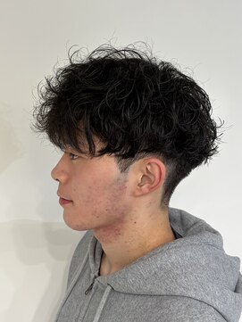 ニアウ 伊勢崎連取店(Niau) シャドウパーマルーズパーマ波巻きスパイラルパーマ眉毛