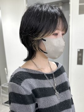 ユーフォリア 銀座(Euphoria) ウルフ/ウルフカット/ミニウルフ/レイヤーカット担当岩崎