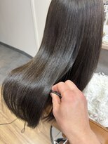 アジュテ(ajouter)&nbsp;【究極の艶】髪質改善UPTOGLOSSで作るシルクストレート