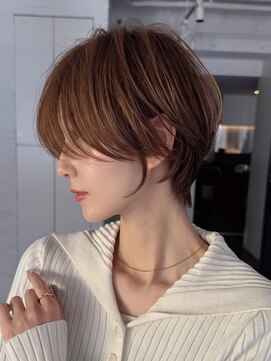 アビー(ABBEY) ショートショートボブショートヘア大人ショート耳掛けショート