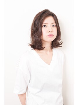 リベラル(liberal) ヌーディーミディアム[アップバング]