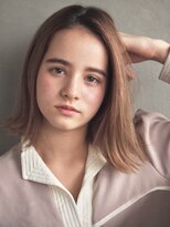 コス(kos) ハイトーンぶつ切りボブ*外ハネ