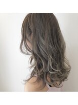 トリート 妙典店(TREAT)&nbsp;グレージュハイライト×ミディアム_TREAT妙典