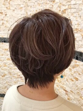 サロンドウィズ 本店 本八幡(Salon de With) ふんわりコンパクトショート/小顔ショート◎30代40代50代