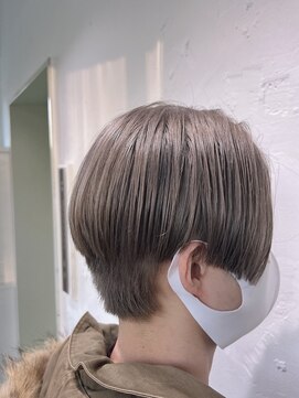 ピチカート パクト(pizzicato pacto) 前下がりショート　ミルクティーベージュ