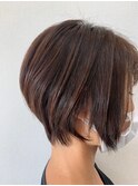 前下がりショートボブ