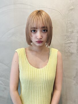 ヒュージ 三軒茶屋(huge) ミニボブ/フェイスレイヤー/ウルフボブ/ペールベージュ