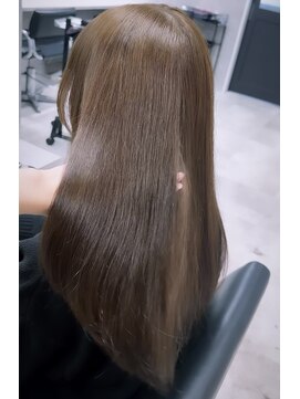 ルイス(L'wis) ブルージュ学割U24ケアブリーチ渋谷10代20代30代暗髪ナチュラル