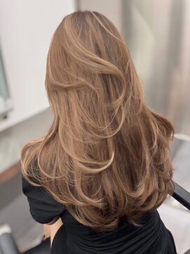 ノイズオオサカ 梅田店(NOISM OSAKA) 大人可愛い20代30代40代インナーカラー小顔ウルフレイヤーボブ