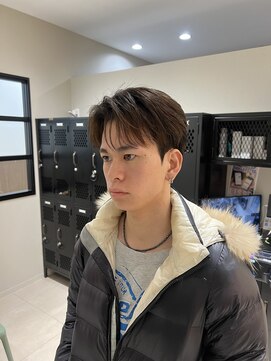 ステージ(STAGE) センターパート　ニュアンスパーマ　ダウンパーマ