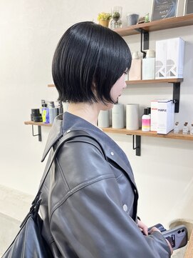 ソソ(soso) 【soso 伊勢田】ミニボブ/ブリーチカラー/横浜