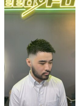 グリーディーフォックス 三軒茶屋(GreedyFOX)の写真/髪型だけじゃない！ひげと眉を整えてこそ“真のカッコいい”仕上がりに<理容室>[三軒茶屋]