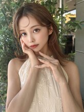 外国人風カラー、透明感カラー、派手カラーが得意なスタイリストが在籍☆