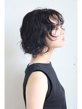 ヘアー 4038(HAIR.4038) 涼しい髪型、ウェービーボブ
