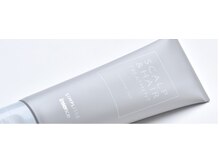 さらさら、しなやか、しっかりまとまる。頭皮に揉み込む“トリートメントセラム