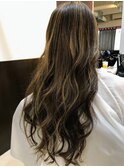 大人かわいいバレイヤージュブリーチハイライトアッシュブラウン