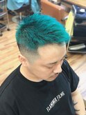 ターコイズグリーン×フェードカット