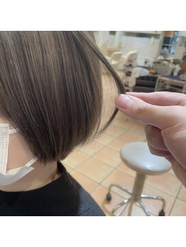 プリマ 新宿(PRIMA) 透明感抜群の暗めアッシュ　prima 新宿