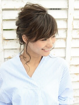 アースエレガンス 田町店(EARTH Elegance) ラフ可愛い上級者見えアップヘア【EARTH田町店】