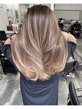 レディアル 大宮(REDEAL) 脱白髪染め/エアータッチバレイヤージュ