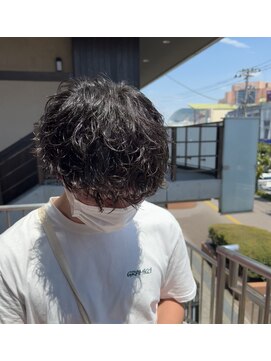 アイズ 海老名(AIZU) 波巻きスパイラルパーマツイストスパイラルパーマメンズマッシュ