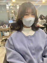 人気オーダー鎖骨ミディアムくびれレイヤー