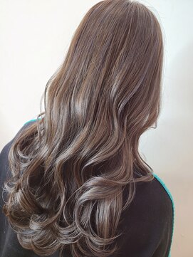 ジーナ セントラル銀座(Zina) ハイライト＊ブルージュ＊色気溢れる艶髪【ZinaCENTRAL】