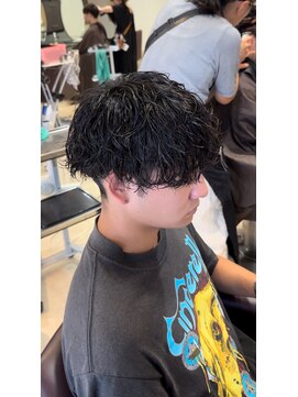 ノーム バイ アウラ(norm. by aura) モテ髪波巻きパーマ