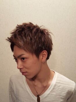 サン(SUN)の写真/第一印象でキメる★【ワンランク上のデザイン×簡単スタイリング】スーツでもカジュアルでも映えるStyleに!