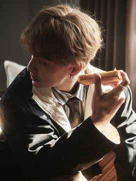 ガーランド (Garland) か