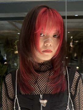 ルイ(ROUIS produced by LUCK 津田沼) ROUIS 津田沼 レッド×たっぷりレイヤー