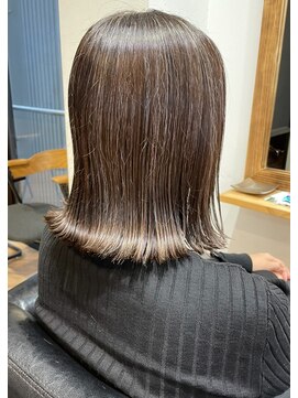 ハーツ(Heart's) 白髪ぼかし　アッシュグレー