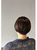 刈り上げなストレートショートスタイル