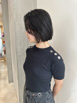 ヨーク(YOKE)&nbsp;YOKE 切りっぱなしボブ丸くないボブ顔周りアッシュブラック