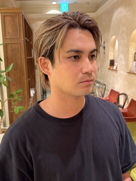 ビュートリアム265(BEAUTRIUM 265) メンズヘア メンズブリーチ ブロンドヘア 銀座